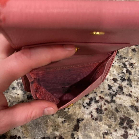 Prada Vitello Move Trifold Wallet Geranio Pink - Picture 10 of 15